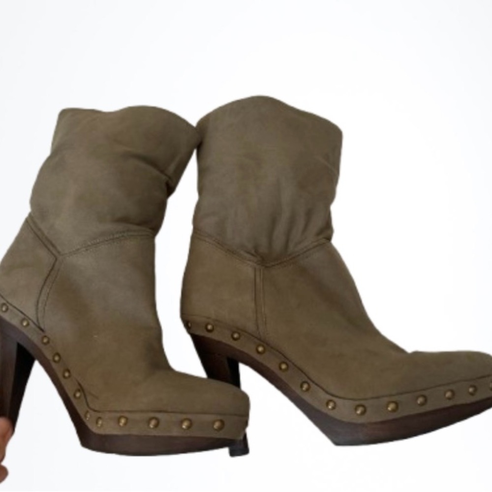 Stella McCartney slouch booties, excellent condition, beautiful, sexy, fun